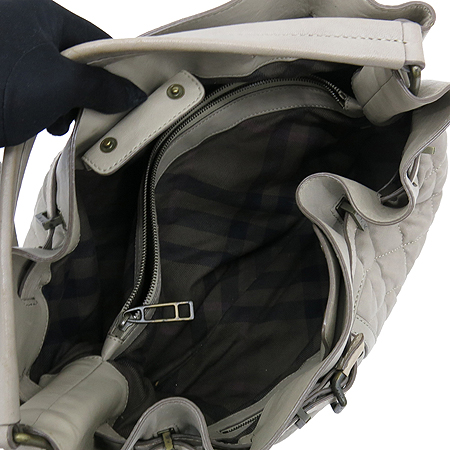 Burberry(������) 3690599 �׷��� ���� ��Ʈ ��� ����� �̹���6 - ���̺��� �߰���ǰ