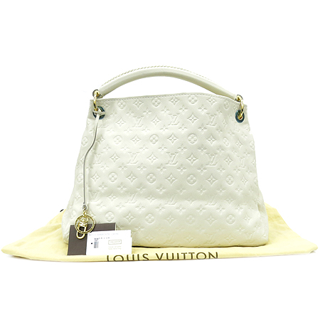 ���̺��� �������� ��ġ MM 