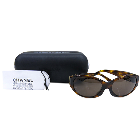 ����  ���۶�