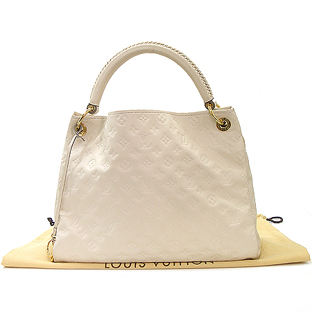 ���̺��� �������� ��ġ MM ����� 