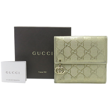 ����  ������