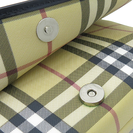 Burberry(������) ���̸��� üũ PVC ����� �̹���4 - ���̺��� �߰���ǰ