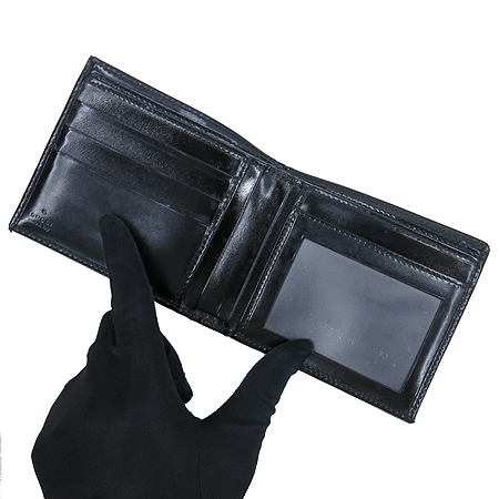 Gucci(����) 224124 GG�ΰ� PVC ���� ���� ī�彽�� ������ �̹���3 - ���̺��� �߰���ǰ