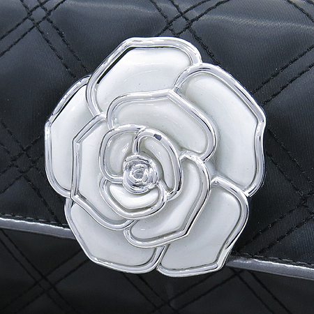 Marc by Marc_Jacobs(��ũ ���� ��ũ �����߽�) ��Ḯ�� ��� ���� ü�� �̴� ũ�ν��� �̹���3 - ���̺��� �߰���ǰ