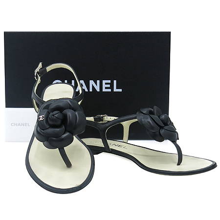 ����  ����