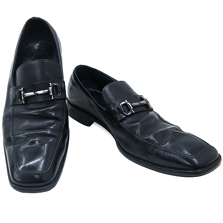 Ferragamo(󰡸) ġ ΰ    