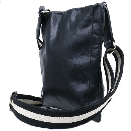 Bally(�߸�) TARRANT ���� ���� ��� ��Ƽġ ũ�ν��� �̹���2 - ���̺��� �߰���ǰ