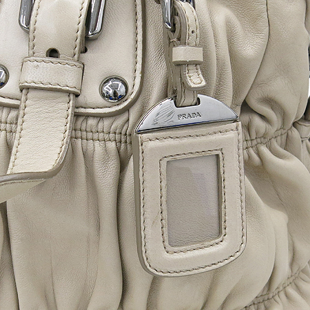 Prada(�����) BN1336 �ǹ� ��Ż �ΰ� ���̺��� NAPPA (�簡��) ������  ��Ʈ�� + ��� ��Ʈ�� �̹���3 - ���̺��� �߰���ǰ