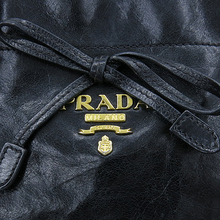 Prada(�����) BN1866 VITELLO SHINE(���ڷ� ����) ���� ���͸� �ΰ� ���� ��� 2WAY �̹���4 - ���̺��� �߰���ǰ