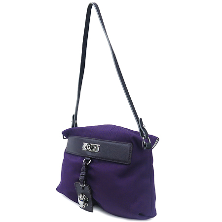 Marc_Jacobs(��ũ �����߽�) OVER CLUTCH C382004 ���� �к긯 ���� ȥ�� ����� �̹���3 - ���̺��� �߰���ǰ