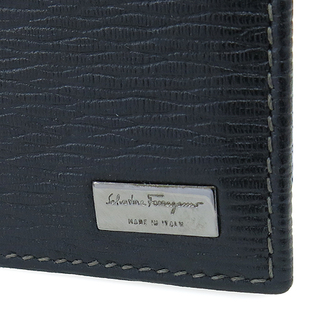 Ferragamo(��󰡸�) 66 7069 �ǹ� ��Ż �ΰ� ���� ���� ������ �̹���3 - ���̺��� �߰���ǰ