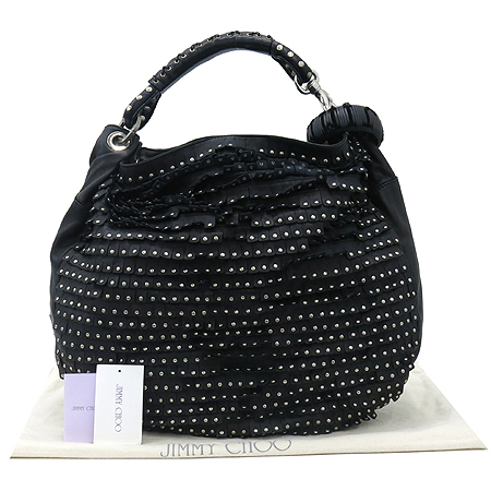 ������  �����