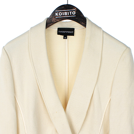 Emporio Armani(�������� �Ƹ�����) ���̺����÷� ���� �̹���2 - ���̺��� �߰���ǰ