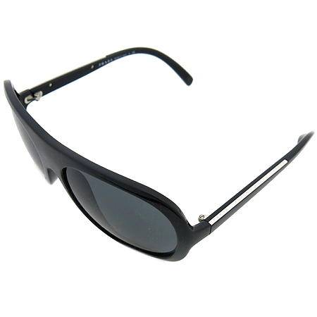 �����  ���۶�