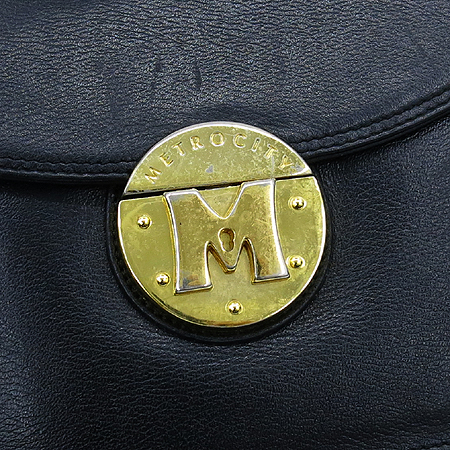 Metrocity(��Ʈ�ν�Ƽ) ���� ���� ���� �ΰ� ����� �̹���4 - ���̺��� �߰���ǰ