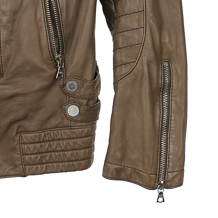 NEIL BARRETT(�ҹٷ�) �����÷� �簡�� ���� �̹���3 - ���̺��� �߰���ǰ