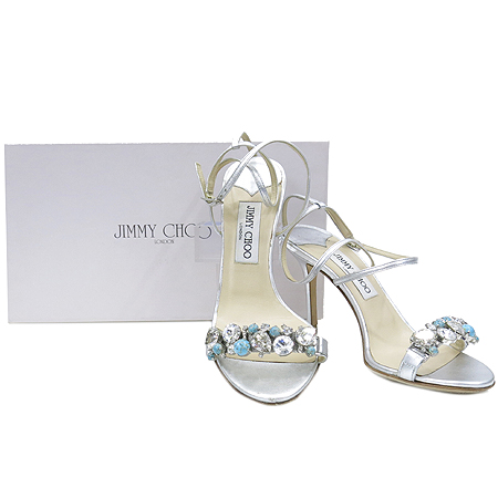 ������  ����