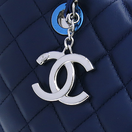 Chanel() A94042 NEW ׷  ī  ǹ Ż ü  + Ŀġ ̹4 - ̺ ߰ǰ