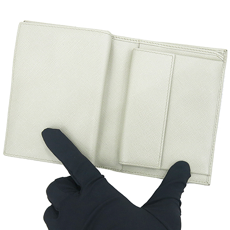 Prada(�����) 1M0668 SAFFIANO ���ǾƳ� ������ ����ΰ� ������ �̹���4 - ���̺��� �߰���ǰ