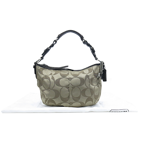 ��ġ  �����