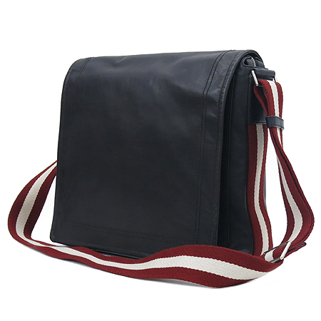 Bally(�߸�) TRIAR ��ũ����� �Ｑ��Ƽġ �ΰ� ������ �޽��� ũ�ν��� �̹���3 - ���̺��� �߰���ǰ