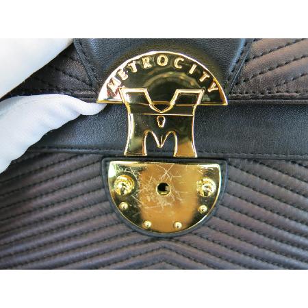 Metrocity(��Ʈ�ν�Ƽ) �������� ���� ����ΰ�ü�� ����� �̹���5 - ���̺��� �߰���ǰ