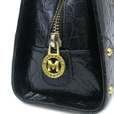 Metrocity(��Ʈ�ν�Ƽ) ���� �ΰ� ��� ��Ʈ�� �̹���3 - ���̺��� �߰���ǰ