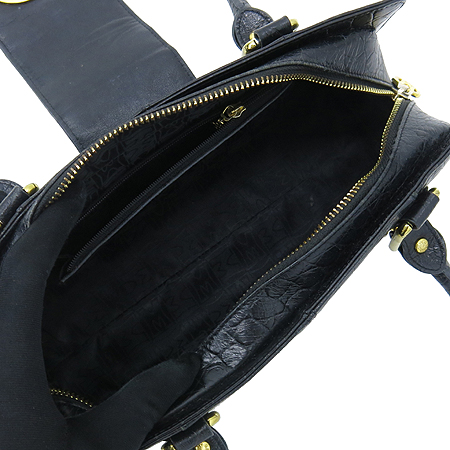 Metrocity(��Ʈ�ν�Ƽ) ���� �ΰ� ��� ��Ʈ�� �̹���5 - ���̺��� �߰���ǰ