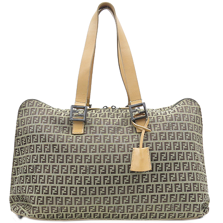 ���  �����