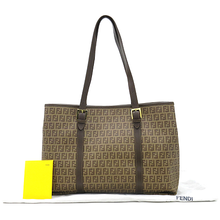 ���  �����