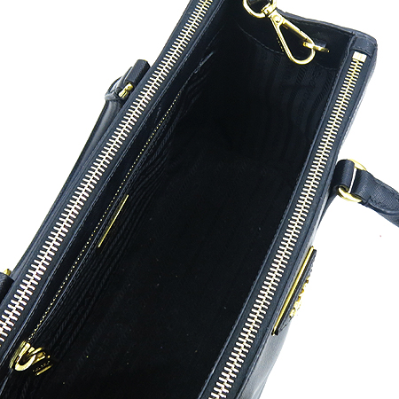 Prada(�����) BN1801 ����ΰ� ���� ���ǾƳ�(SAFFIANO) ����(LUX) 2WAY �̹���6 - ���̺��� �߰���ǰ