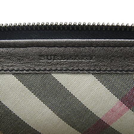 Burberry(������) �ǹ���Ż�� ���� ����ΰ� �÷���Ʈ ¤�� �Ŀ�ġ �̹���4 - ���̺��� �߰���ǰ