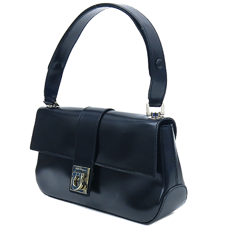 Ferragamo(��󰡸�) 21 1780 �������� ��ġ�� ����ΰ� �� ��� �̴ϼ���� �̹���2 - ���̺��� �߰���ǰ