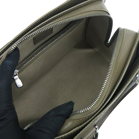 Louis Vuitton(���̺���) M5205C ���� POIVRE ������ ��Ʈ�� �̹���6 - ���̺��� �߰���ǰ