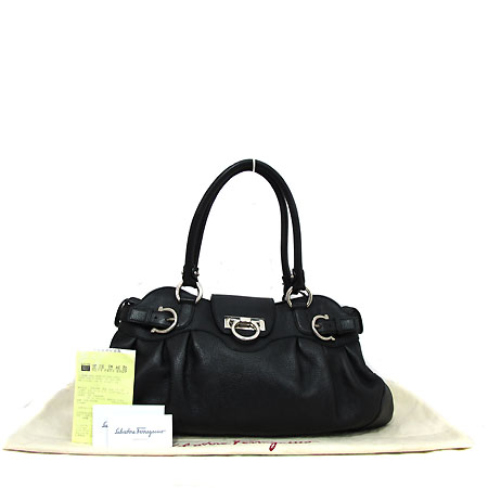 ��󰡸� ��ġ�� ����� 