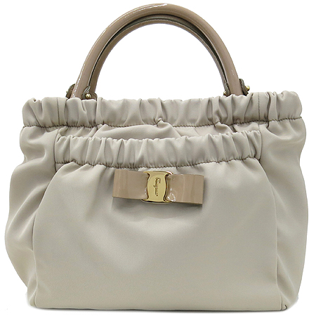 Ferragamo(��󰡸�) 21 C793 ���� �ٶ� ��� �к긯 ��Ʈ�� + ��� ��Ʈ�� �̹���2 - ���̺��� �߰���ǰ