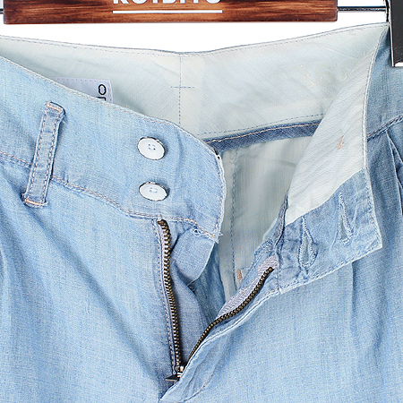 GAP(��) ���� �ݹ��� �̹���3 - ���̺��� �߰���ǰ