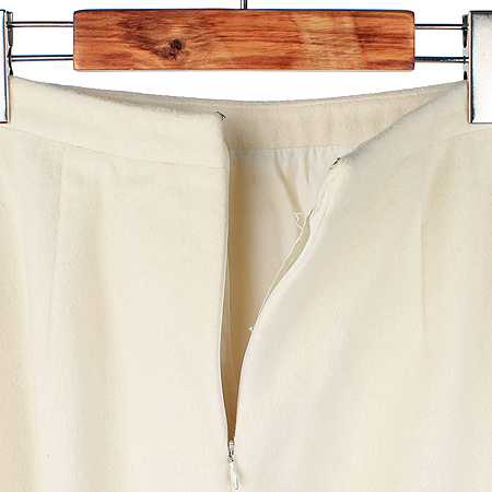 Time(Ÿ��) ũ���÷� H���� ��ĿƮ �̹���3 - ���̺��� �߰���ǰ