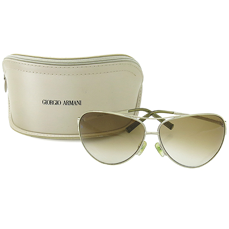 �Ƹ�����  ���۶�