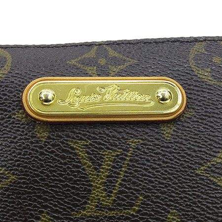 Louis Vuitton(���̺���) M95567 ���׷� ĵ���� ����Ŭ��ġ ü�� 2WAY �̹���3 - ���̺��� �߰���ǰ