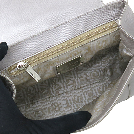 Ferragamo(��󰡸�)  21 7824 ���� ��ġ�� ü�� ����� �̹���7 - ���̺��� �߰���ǰ