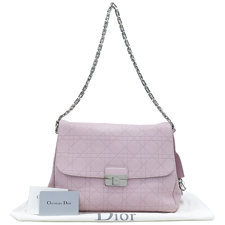 ���  �����