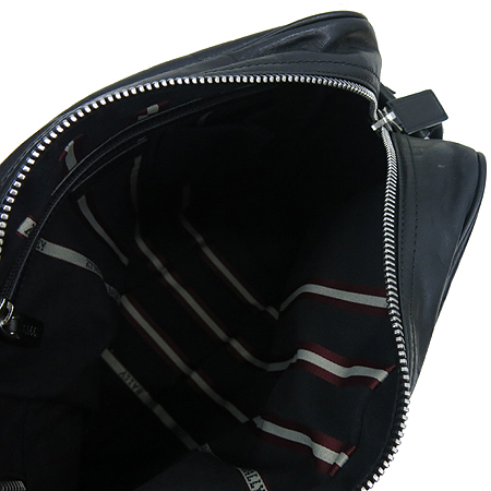 Bally(�߸�) TABELIO ���� ���� �Ｑ��Ƽġ ũ�ν��� �̹���6 - ���̺��� �߰���ǰ