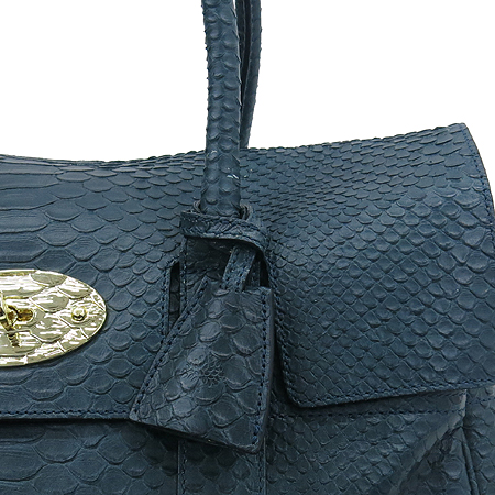 MULBERRY(�ֹ���) HH1168 946 ���̽����� ��ũ���� ���������� ī����Ų ����ΰ� ��Ʈ�� �̹���4 - ���̺��� �߰���ǰ