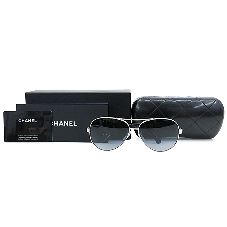 ����  ���۶�