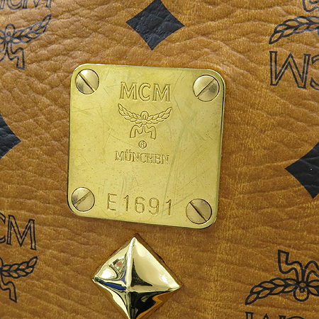 MCM(������) MWK0SVE52CO001 ���佺 ��Ÿũ ����ΰ� ���� �̹���4 - ���̺��� �߰���ǰ