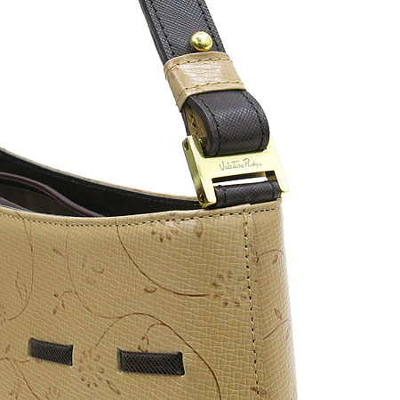 VALENTINO RUDY (�߷�Ƽ�� ���) ���� ��� ����� �̹���3 - ���̺��� �߰���ǰ