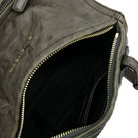 GIVENCHY(�����) ����Ų ��Ŭ ��ũ���� ����ΰ� �̴� �ǵ��� ũ�ν��� �̹���6 - ���̺��� �߰���ǰ