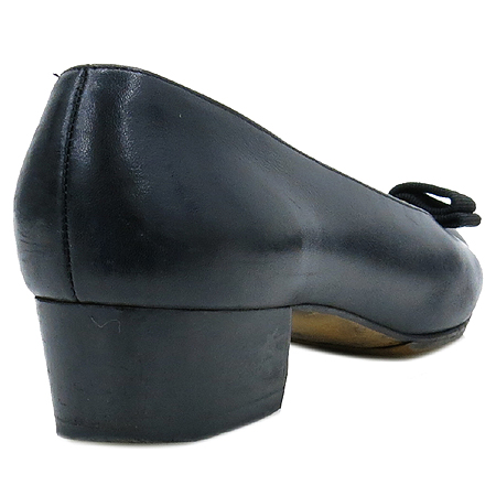 Ferragamo(��󰡸�) �������� ���� �ٶ���� �����뱸�� �̹���4 - ���̺��� �߰���ǰ