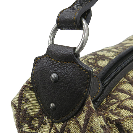 Dior(ũ����î���) �ΰ� �ڰ��� �к긯 ȣ�� ����� �̹���3 - ���̺��� �߰���ǰ